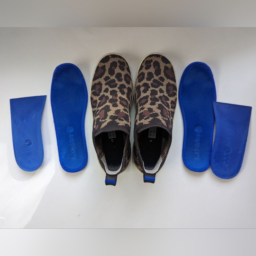 Rothy's Discontinued The Chelsea in Wildcat Leopard Print - Picture 9 of 12